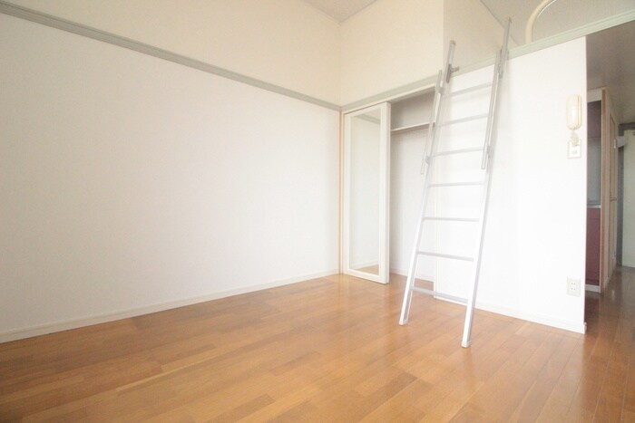 物件内観写真22　(居室)