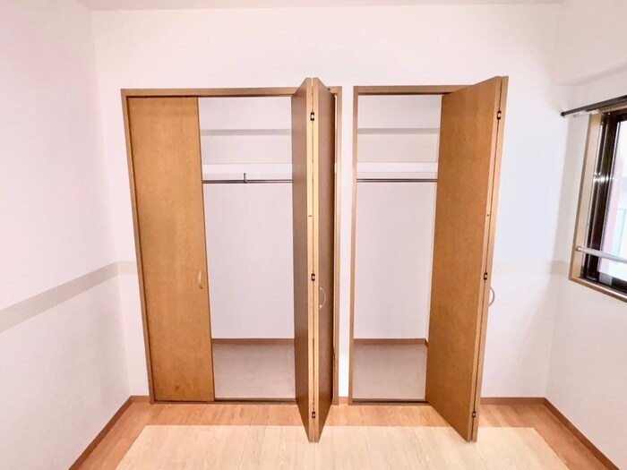 物件内観写真16　(収納)