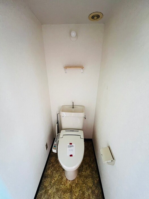 物件内観写真10　(トイレ)