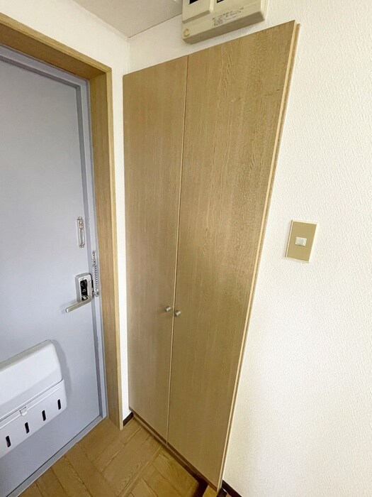 物件内観写真12　(靴箱)