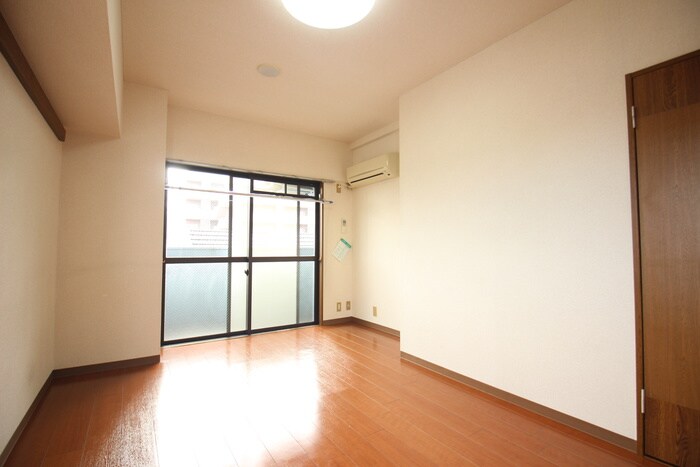 物件内観写真17　(居室)