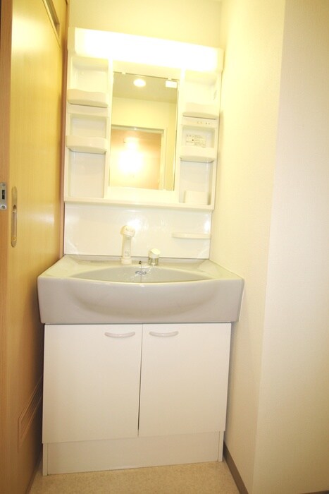 物件内観写真10　(洗面)