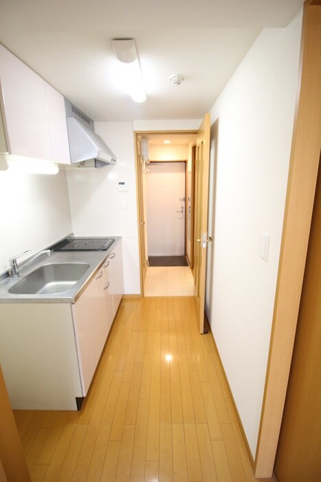 物件内観写真14　(廊下)