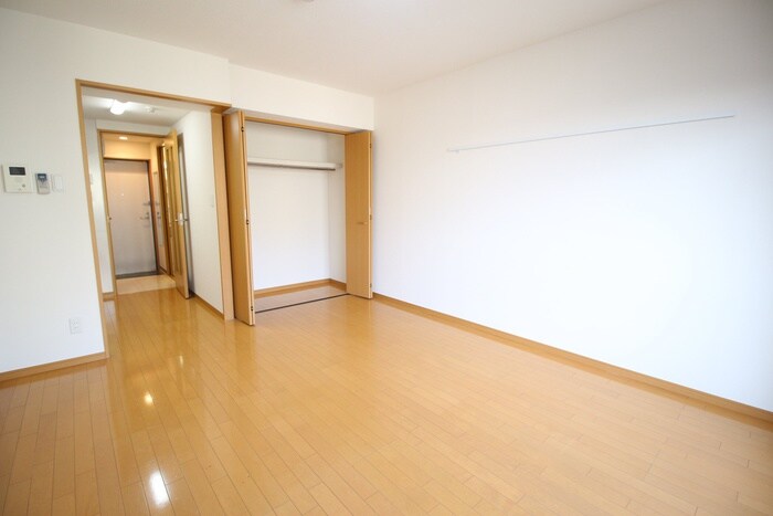 物件内観写真18　(居室)