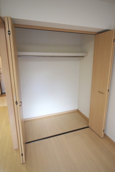 物件内観写真18　(収納)