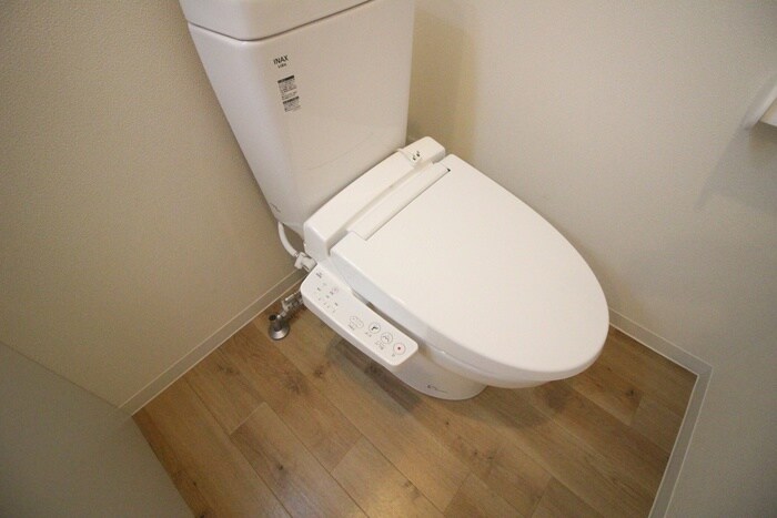 物件内観写真13　(トイレ)