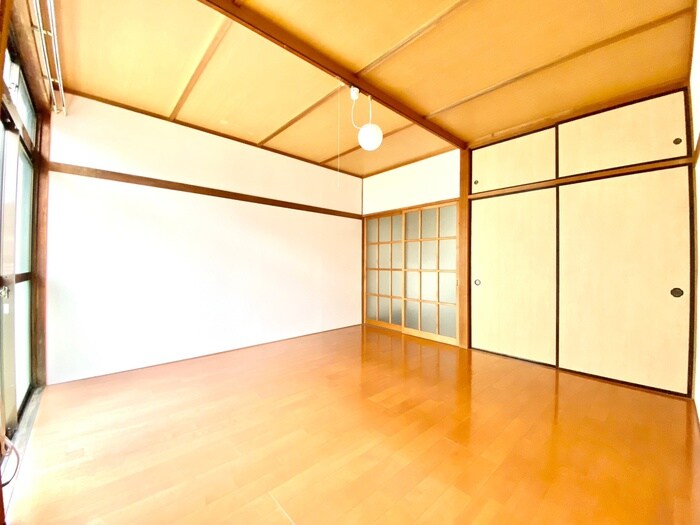 物件内観写真8　(居室)