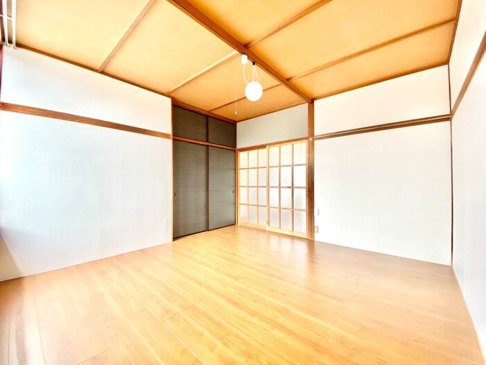 物件内観写真9　(居室)