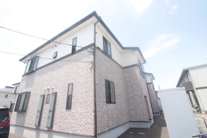 プレミ－ルⅡの物件外観写真