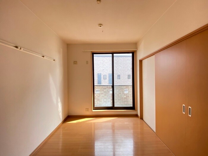 物件内観写真22　(居室)