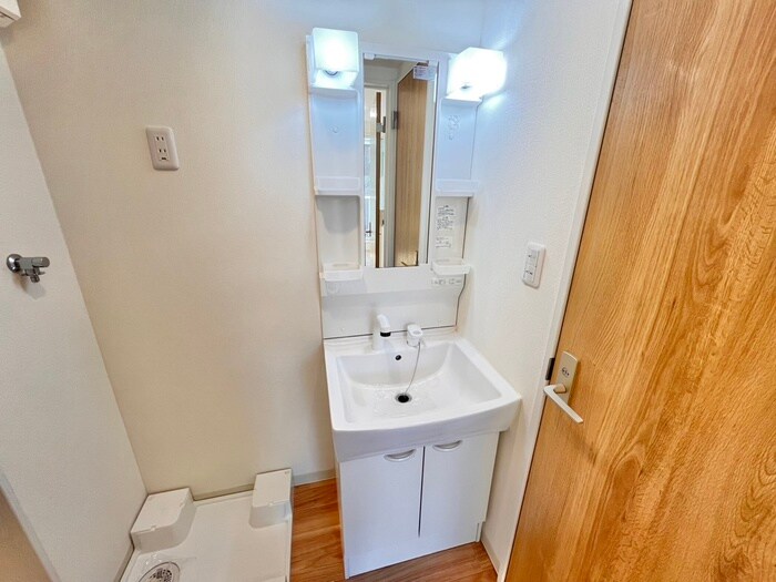 物件内観写真14　(洗面)