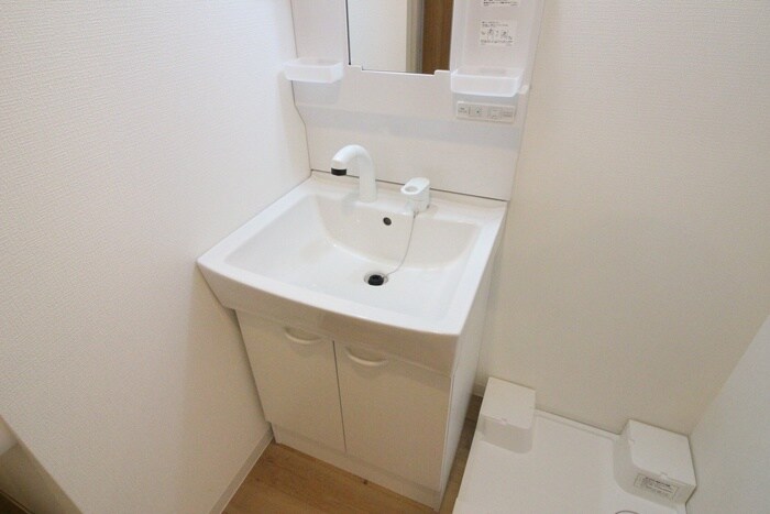 物件内観写真11　(洗面)