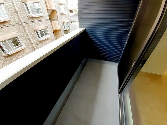 物件内観写真16　(ベランダ・バルコニー)