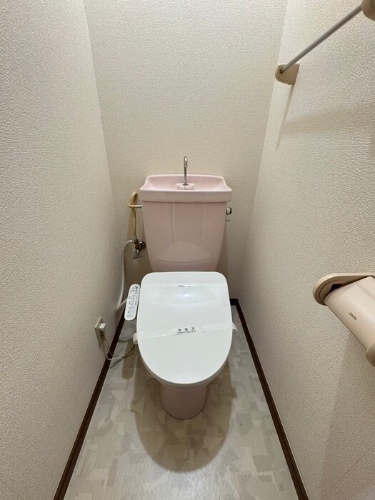 物件内観写真10　(トイレ)