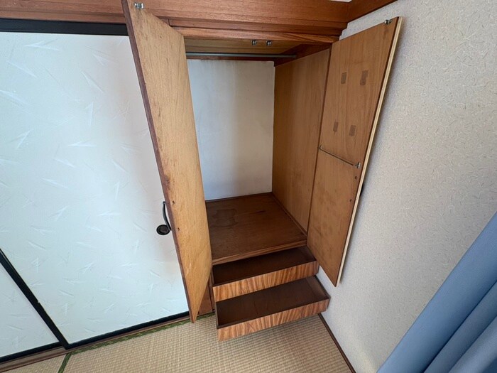物件内観写真10　(収納)