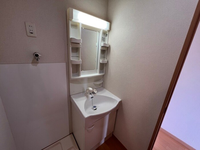 物件内観写真12　(洗面)