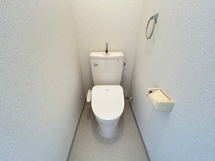 物件内観写真13　(トイレ)