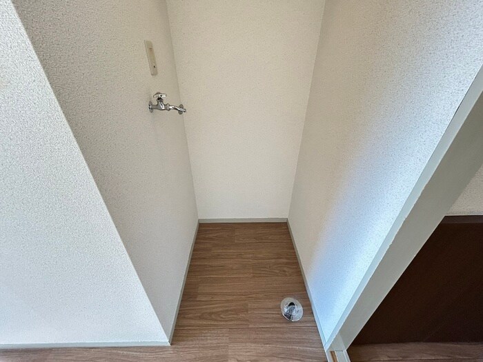 物件内観写真14　(廊下)