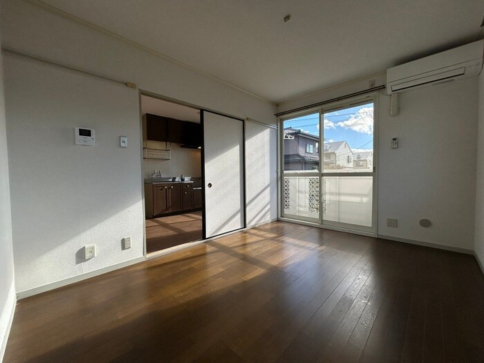 物件内観写真17　(居室)