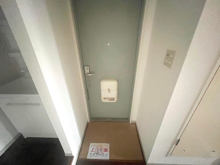 物件内観写真21　(玄関)