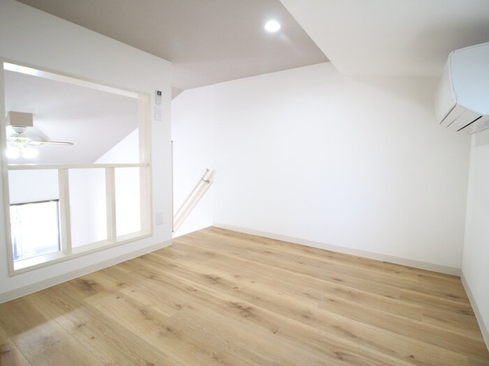 物件内観写真7　(ロフト)