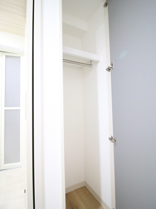 物件内観写真13　(収納)