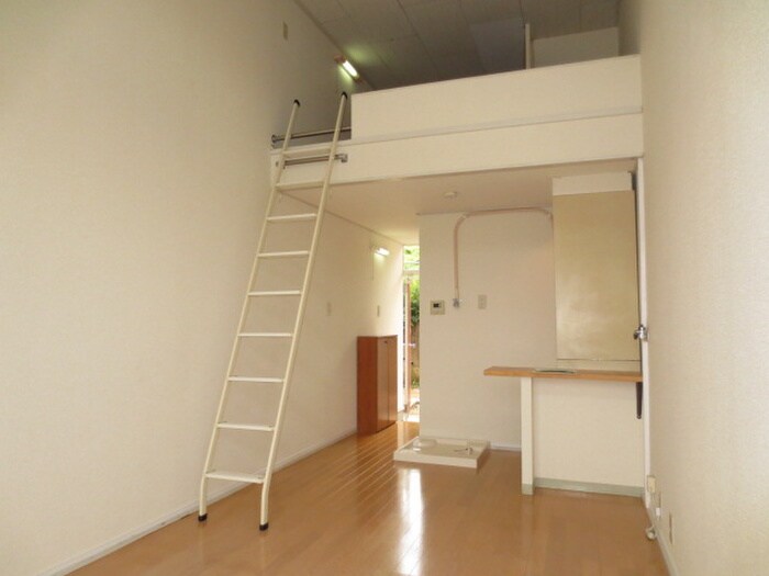 物件内観写真8　(居室)