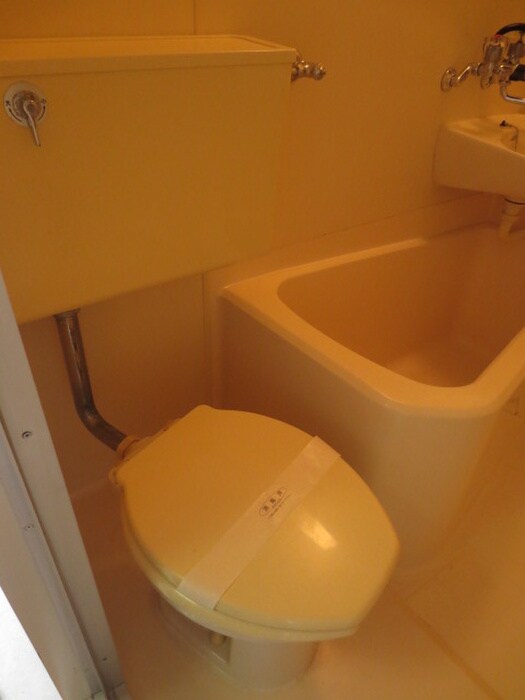 物件内観写真12　(トイレ)