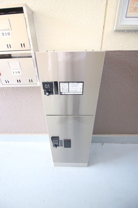 物件外観写真6　(建物設備)