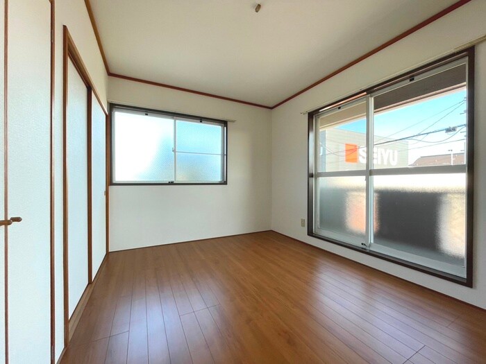 物件内観写真8　(居室)