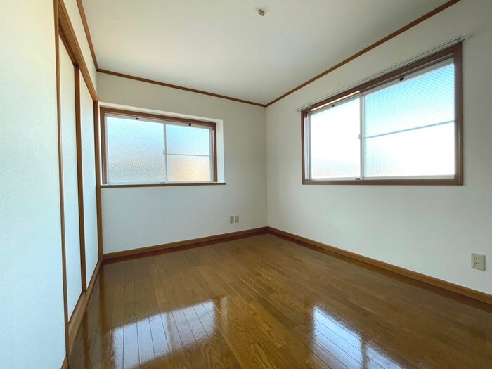 物件内観写真18　(居室)