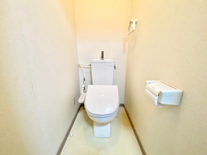 物件内観写真12　(トイレ)