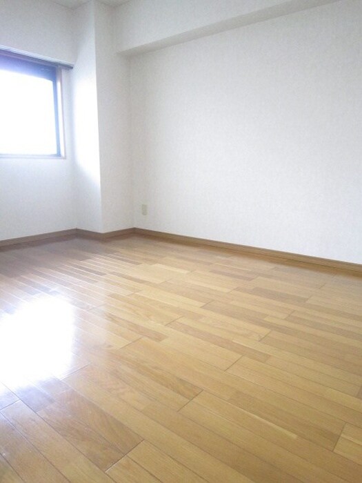 物件内観写真13　(居室)