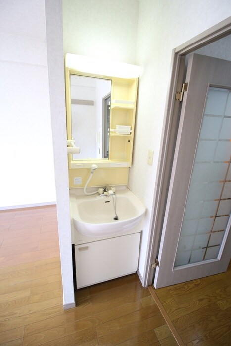 物件内観写真13　(洗面)