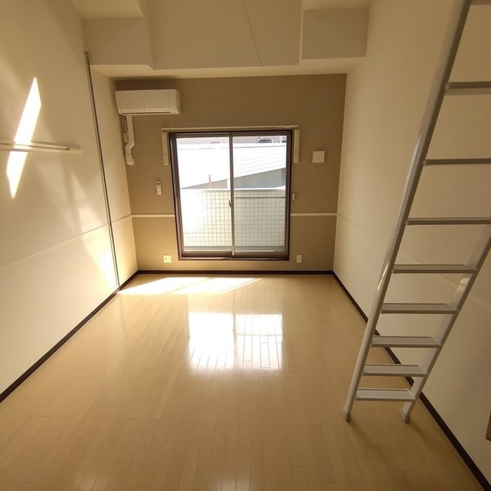 物件内観写真18　(居室)