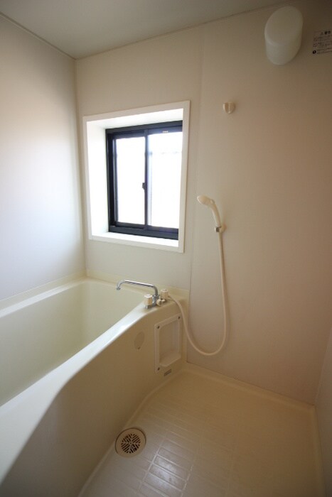 物件内観写真12　(バス／シャワールーム等)