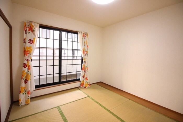 物件内観写真14　(居室)