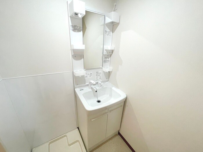 物件内観写真13　(洗面)