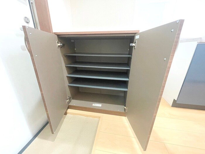 物件内観写真19　(靴箱)