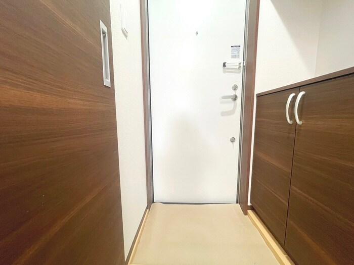 物件内観写真20　(玄関)