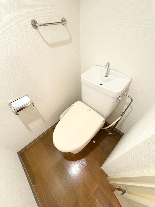 物件内観写真15　(トイレ)