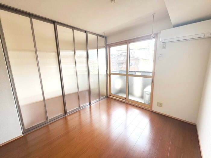 物件内観写真7　(居室)