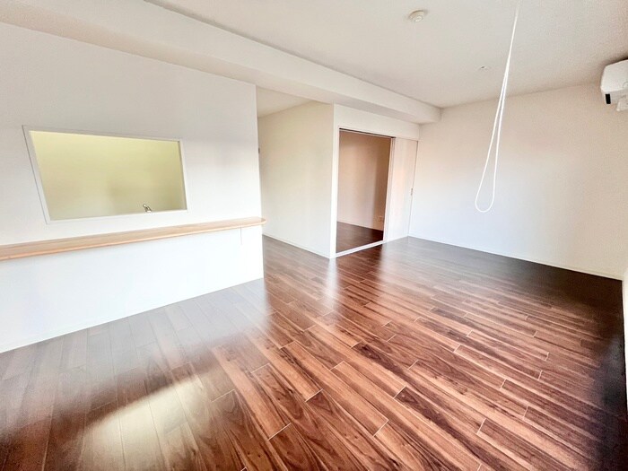 物件内観写真9　(居室)