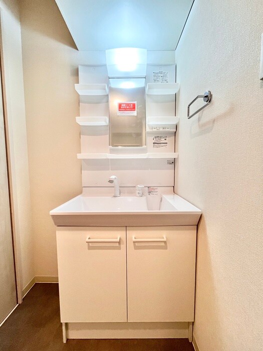 物件内観写真15　(洗面)