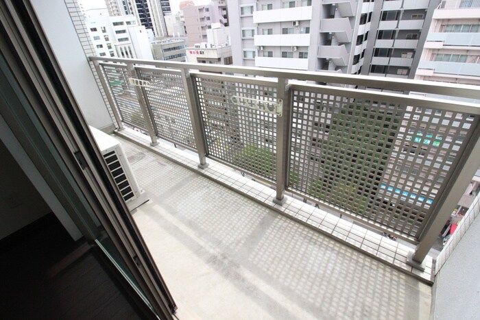 物件内観写真16　(ベランダ・バルコニー)