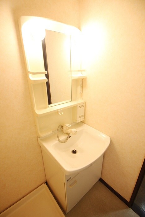 物件内観写真11　(洗面)