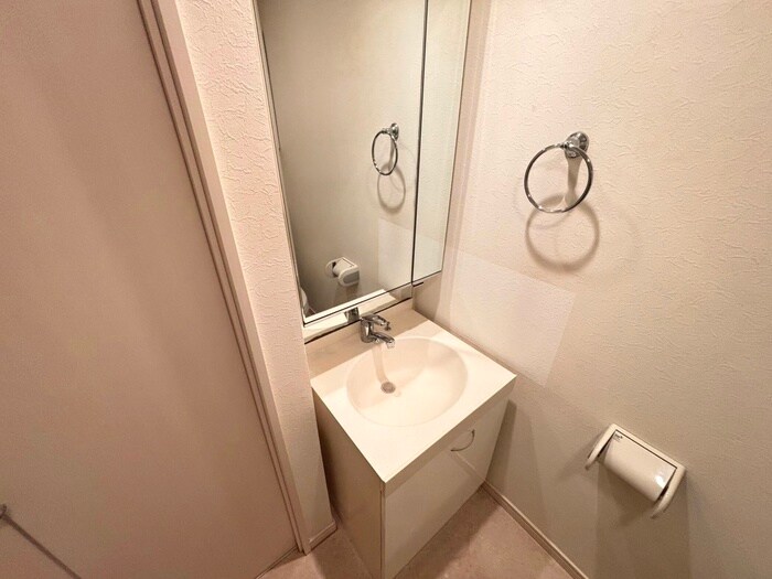 物件内観写真13　(洗面)