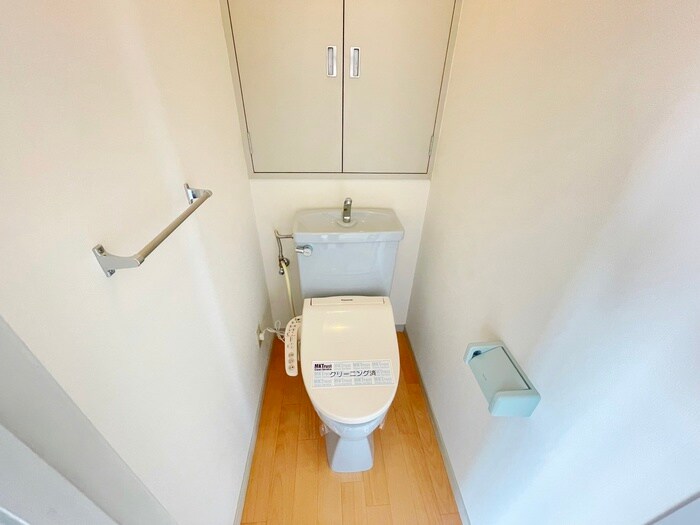 物件内観写真13　(トイレ)