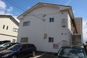 泉崎ハイツ外観写真