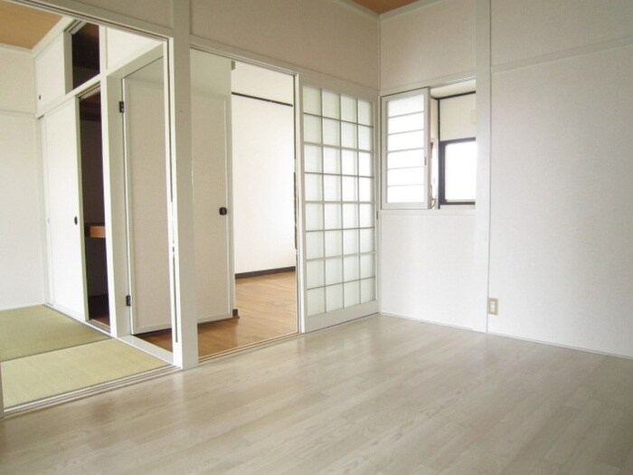 物件内観写真7　(居室)